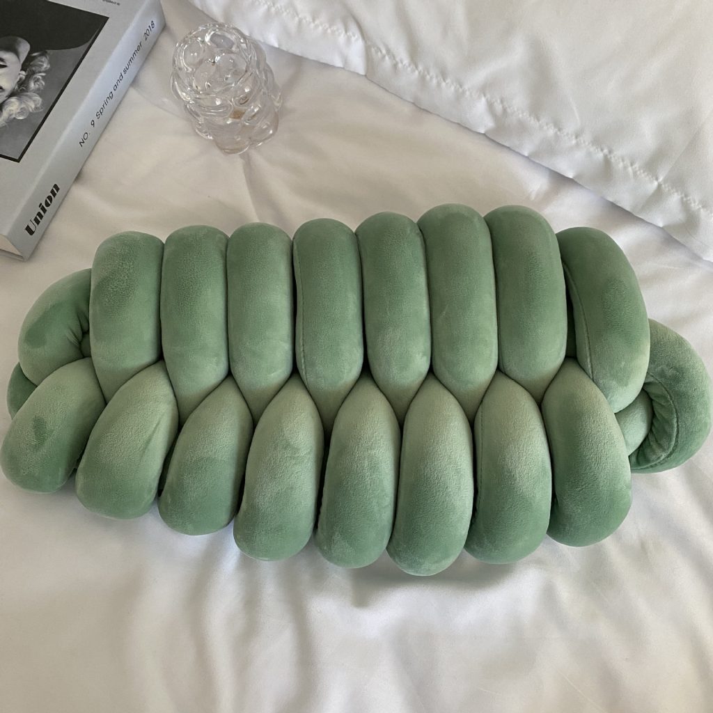 インスタ風 ワーム型編み枕 北欧風スパンデックスベルベットツイスト仕様 高弾力 PP 綿ふっくらリバウンド ソファ用背当て 手編みベッドヘッドピロー オフィス・車載兼用腰サポート インテリア装飾雑貨