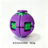 成人サイズ 3D プリント押しスピナー玉は一体くり抜き FDM PLA 造形、押す回す 2 種触覚遊び・静音ベアリング内蔵でデスクストレス緩和に最適。ロゴ・パッケージ全て OEM カスタマイズ可能、EDC コレクション・企業ノベルティ・クロスボーダー卸しに人気です。 - パープルグリーン（1個） / Purple Green (1 piece)